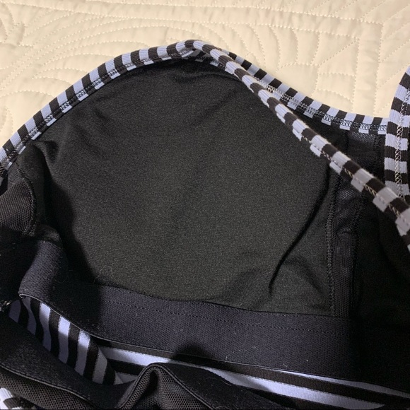 Lululemon size 6 Power Y tank top striped black purple - Picture 5 of 7